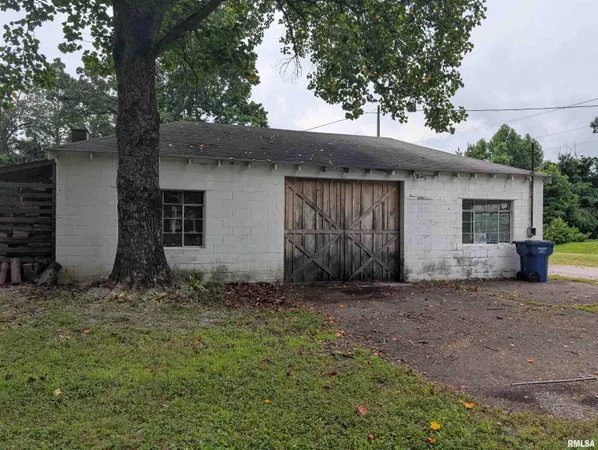 $74,900 | 532 Highway 146, Elizabethtown, IL 62931