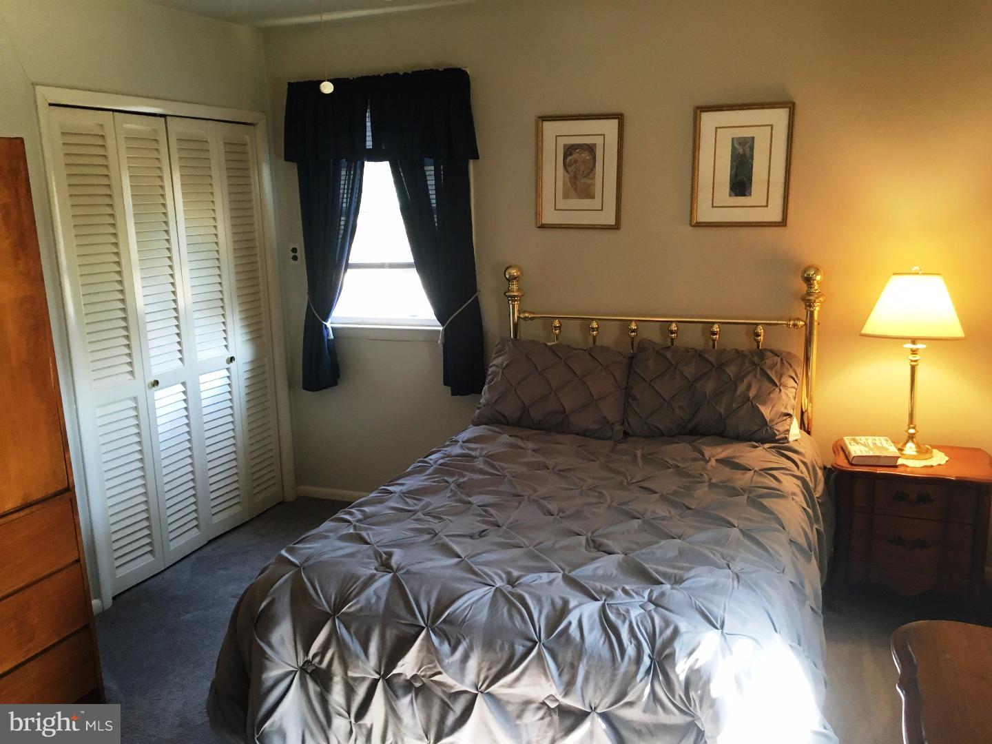 913 Abington Road Cherry Hill, NJ 08034 - Photo 11 of 16 Gallery Image 11