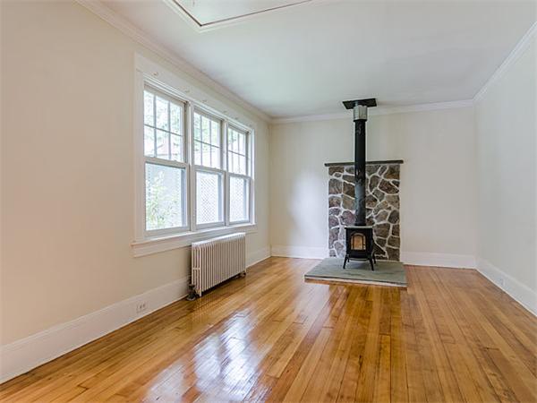 8 Lodge Road Wayland, MA 01778 - Photo 14 of 20 Gallery Image 14