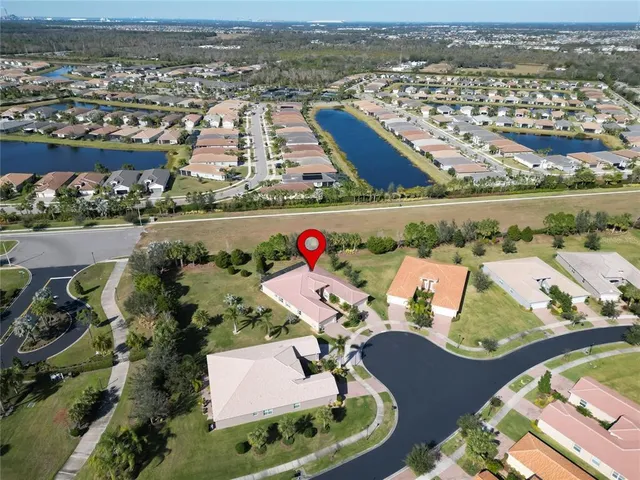 $360,000 | 15618 Aurora Lake Circle, Wimauma, FL 33598