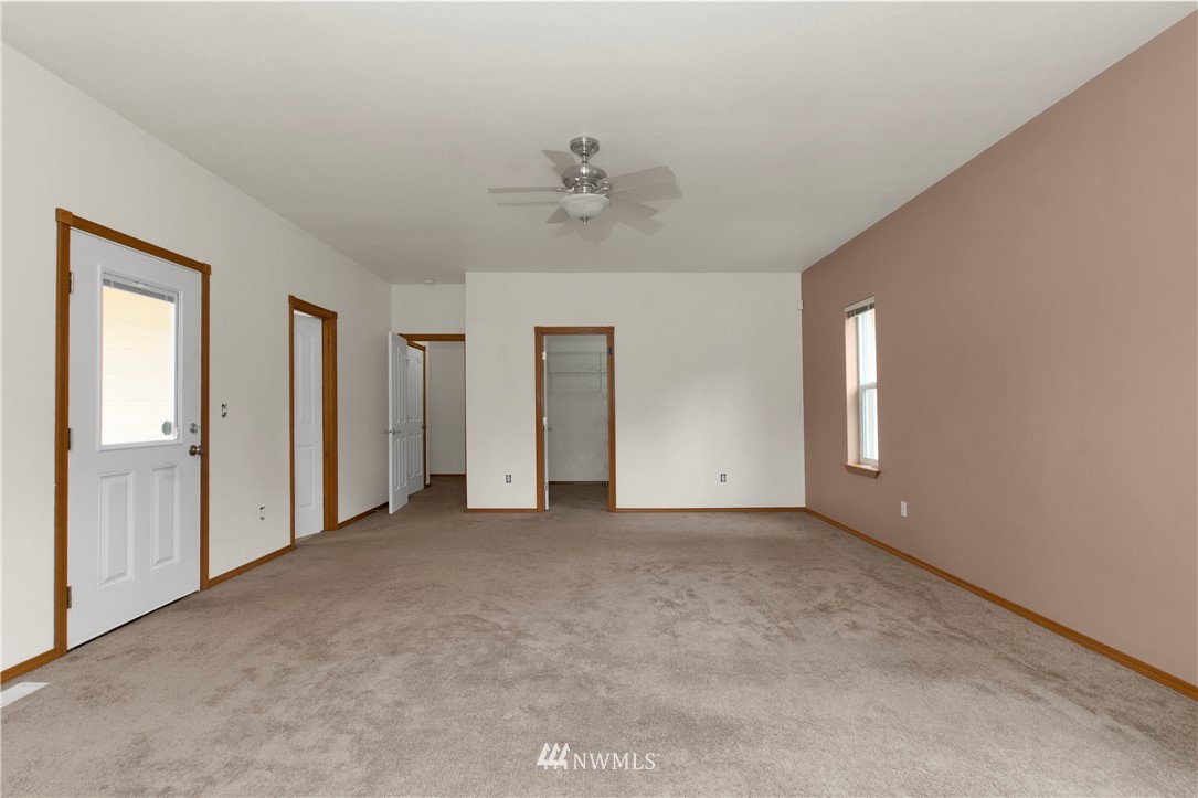 8945 Littlerock Road Southwest Olympia, WA 98512 - Photo 17 of 34 Gallery Image 17