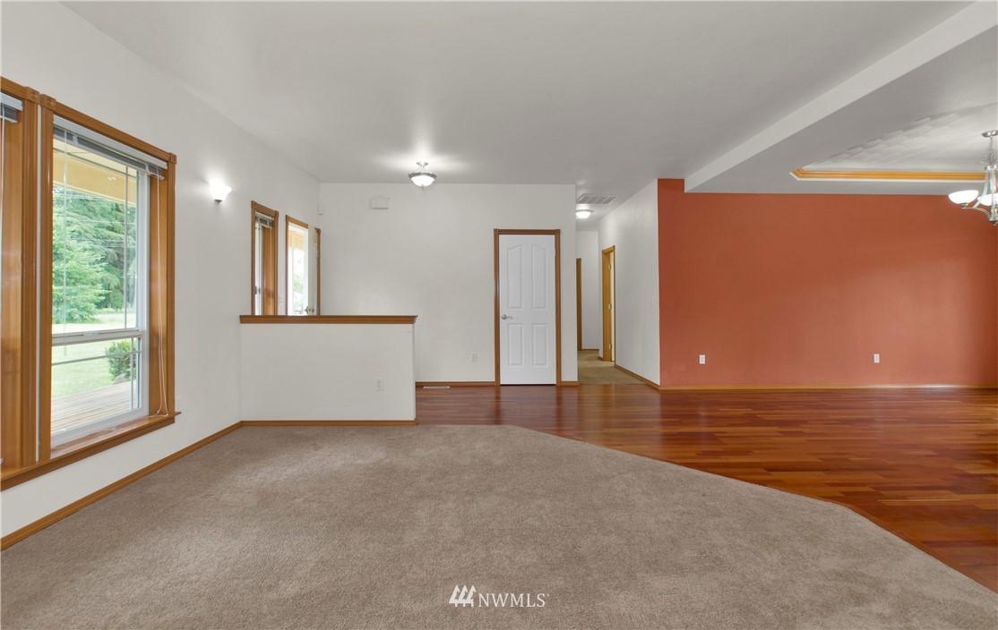 8945 Littlerock Road Southwest Olympia, WA 98512 - Photo 4 of 34 Gallery Image 4