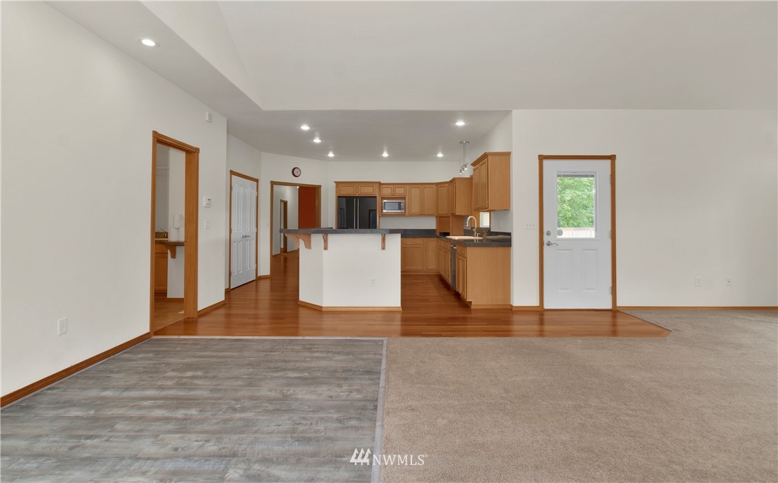 8945 Littlerock Road Southwest Olympia, WA 98512 - Photo 5 of 34 Gallery Image 5