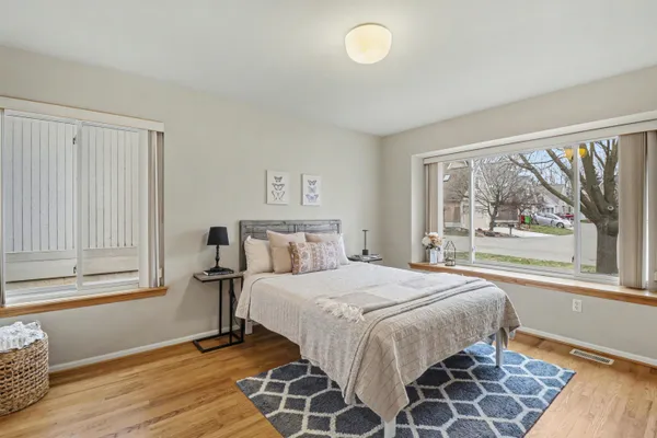$425,000 | 439 Sommerset Court, Ann Arbor, MI 48103