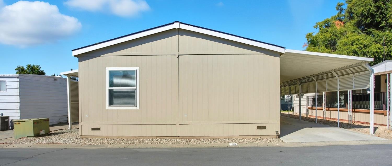 8665 Florin Road, Unit 133 Sacramento, CA 95828 - Photo 1 of 38 a house with a outdoor space