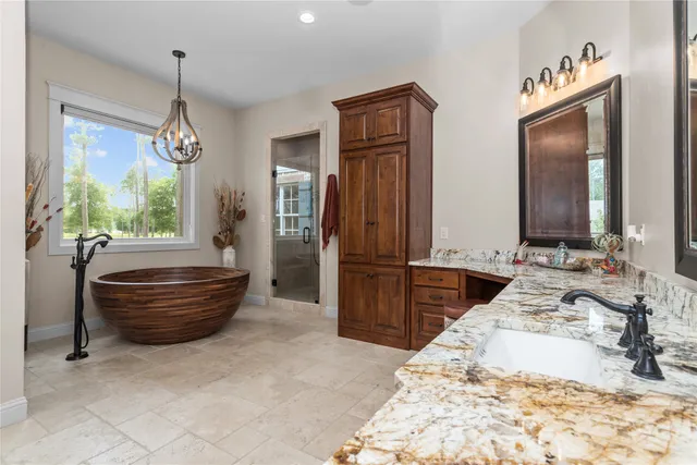 $1,995,000 | 9155 Grizzly Drive, Kountze, TX 77625