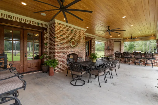 $1,995,000 | 9155 Grizzly Drive, Kountze, TX 77625
