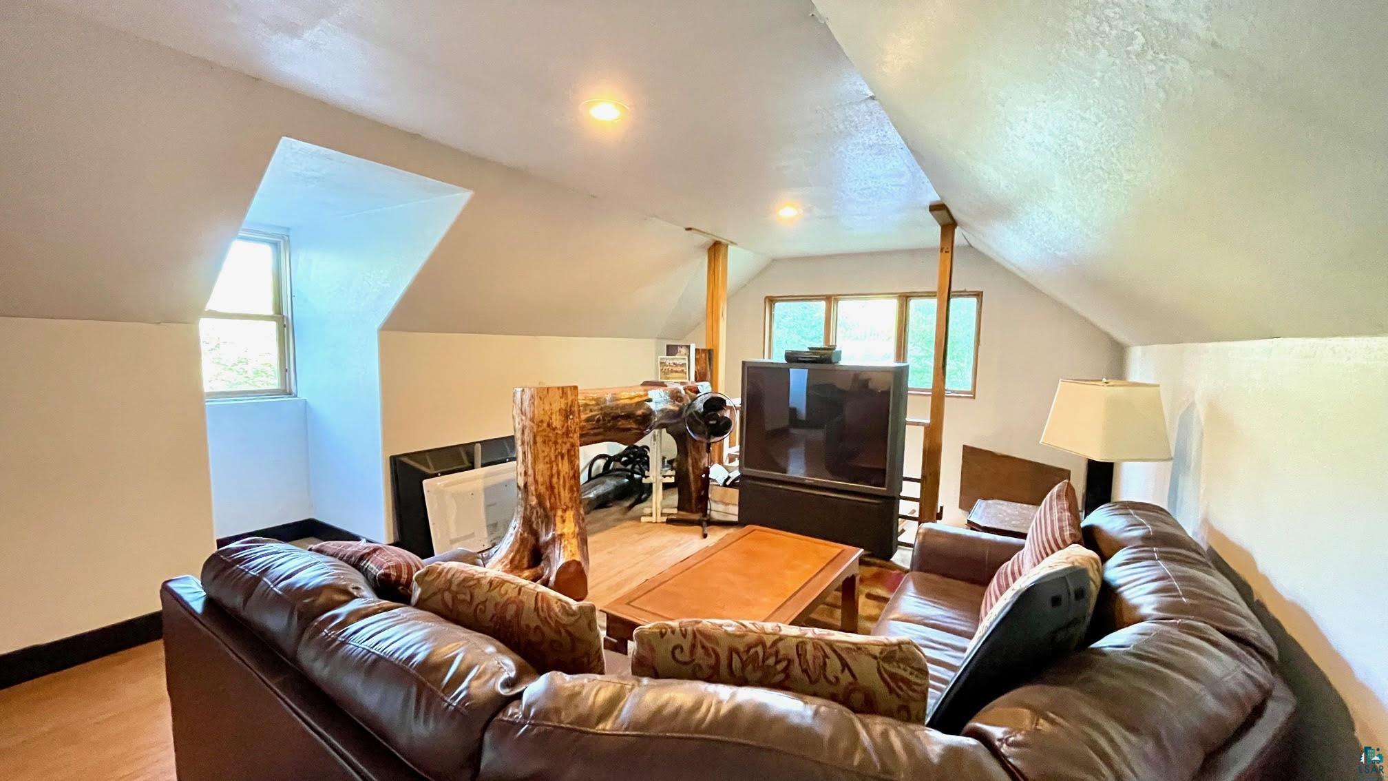 5770 Rose Road Hermantown, MN 55811 - Photo 42 of 48 BONUS ROOM ABOVE GARAGE CUSTOM BAR