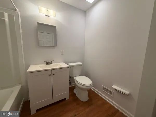 $1,800 | 16 Iroquois Drive, Absecon, NJ 08205