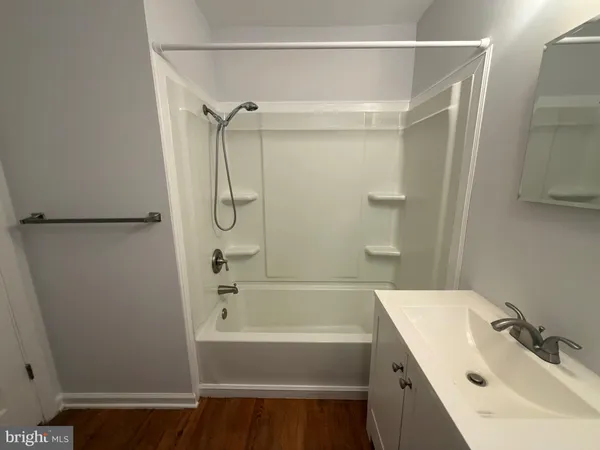 $1,800 | 16 Iroquois Drive, Absecon, NJ 08205