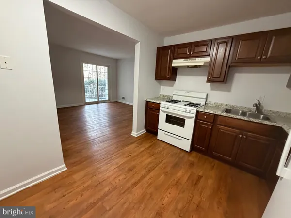 $1,800 | 16 Iroquois Drive, Absecon, NJ 08205
