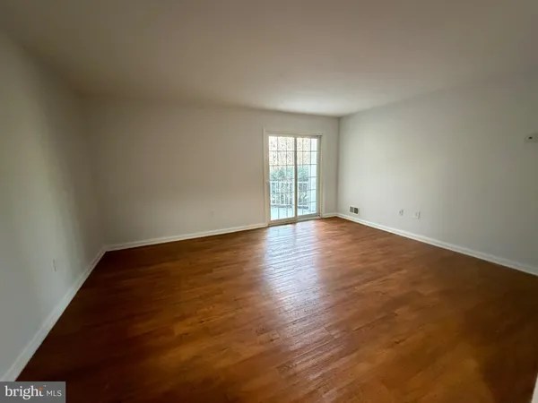 $1,800 | 16 Iroquois Drive, Absecon, NJ 08205