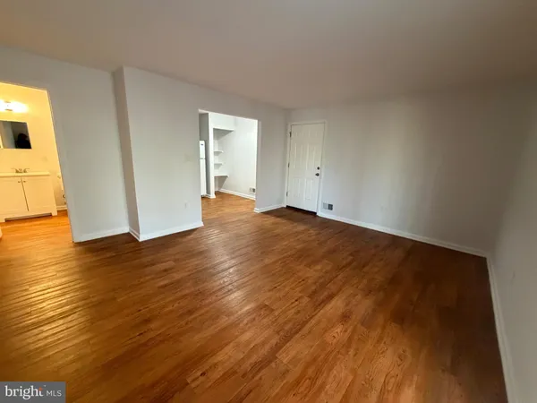 $1,800 | 16 Iroquois Drive, Absecon, NJ 08205