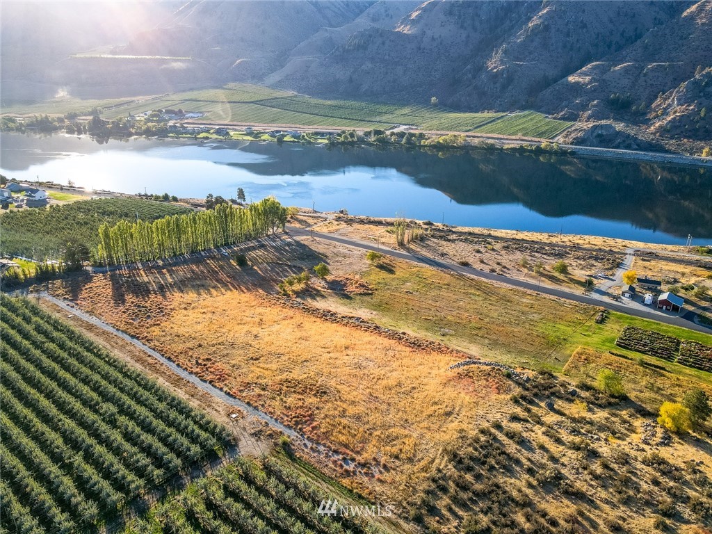 -lot E Stayman Flats Road Chelan, WA 98816 - Photo 2 of 13 Gallery Image 2