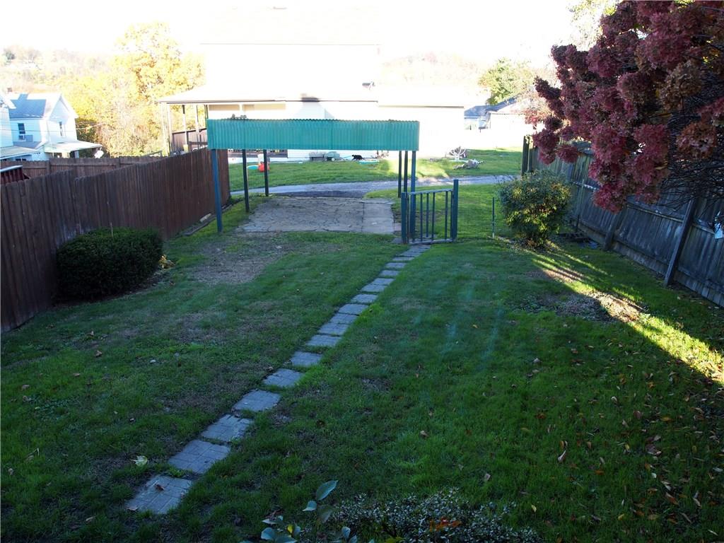 517 Oregon Avenue Rochester, PA 15074 - Photo 13 of 14