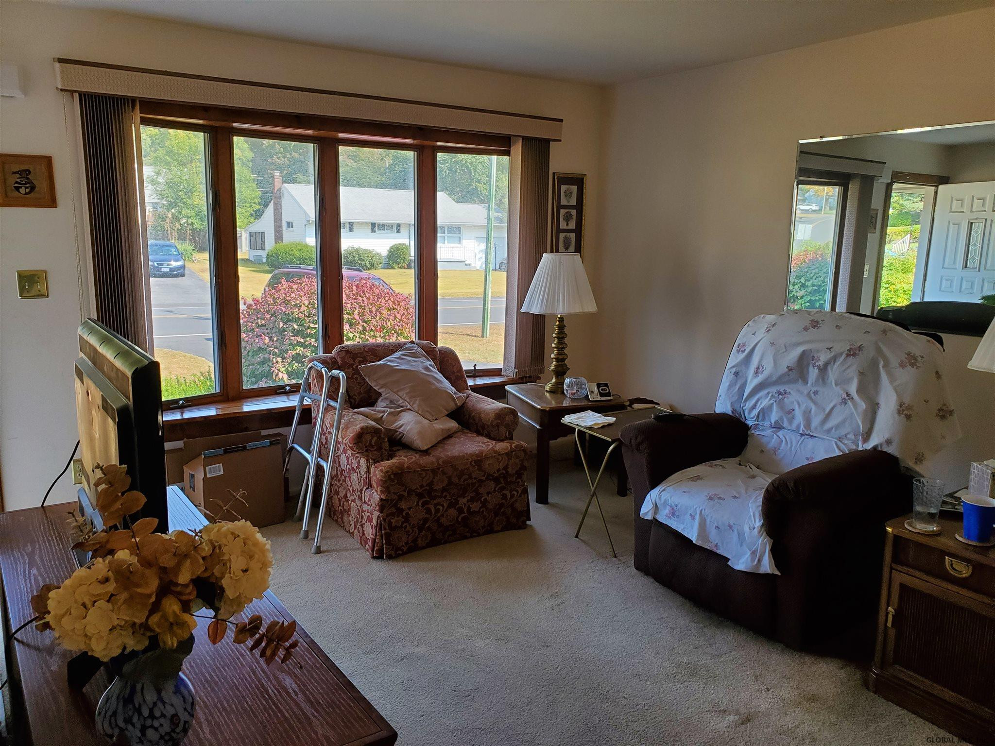 73 Hunting Road Colonie Village, NY 12205 - Photo 11 of 19 Photo 11