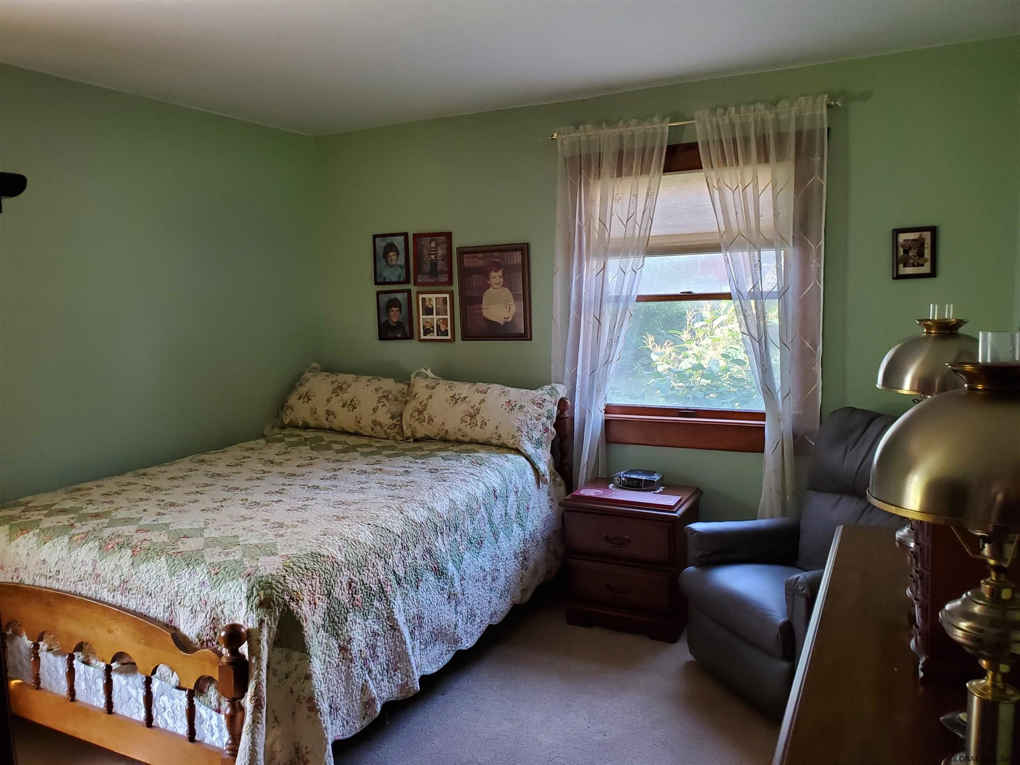 73 Hunting Road Colonie Village, NY 12205 - Photo 13 of 19 Photo 13