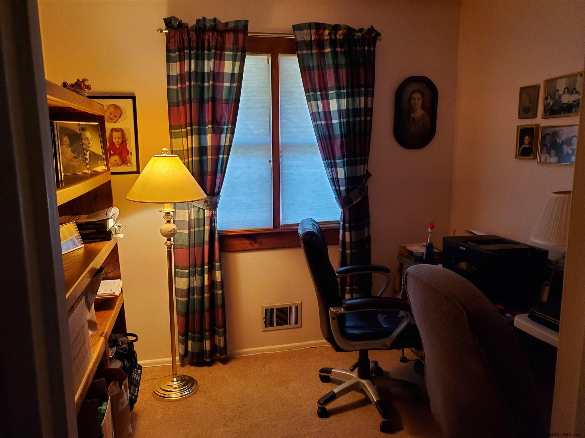 73 Hunting Road Colonie Village, NY 12205 - Photo 15 of 19 Photo 15