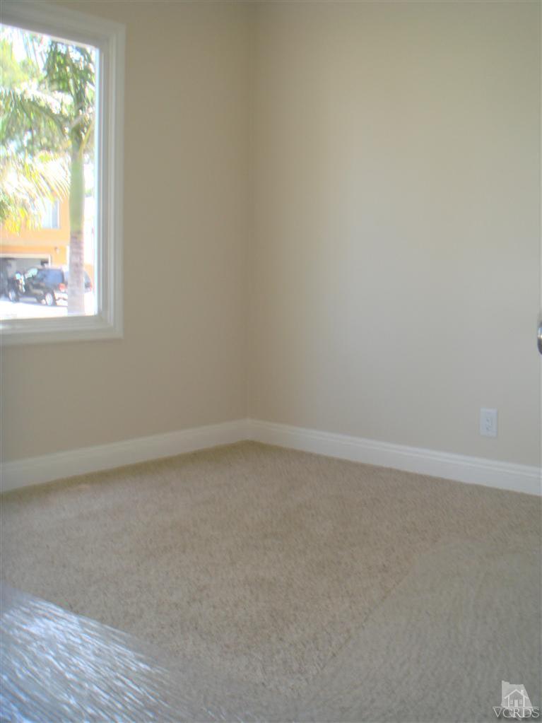 931 Azalea Street Oxnard, CA 93036 - Photo 16 of 24 Additional Photo
