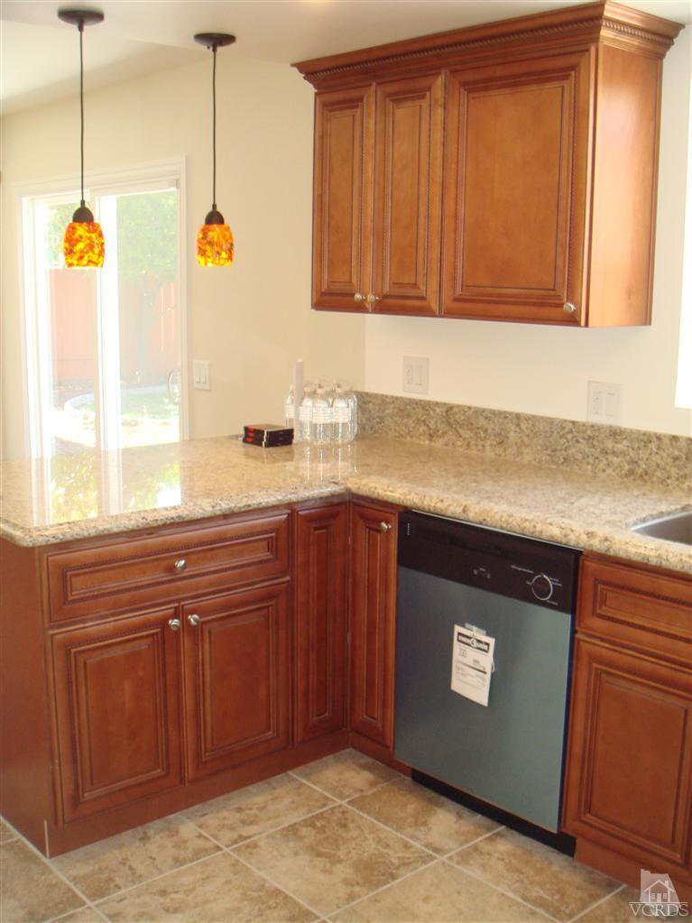 931 Azalea Street Oxnard, CA 93036 - Photo 8 of 24 Additional Photo
