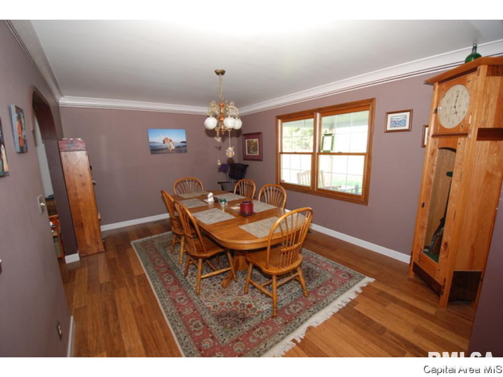 5828 North Lake Road Springfield, IL 62711 - Photo 5 of 30