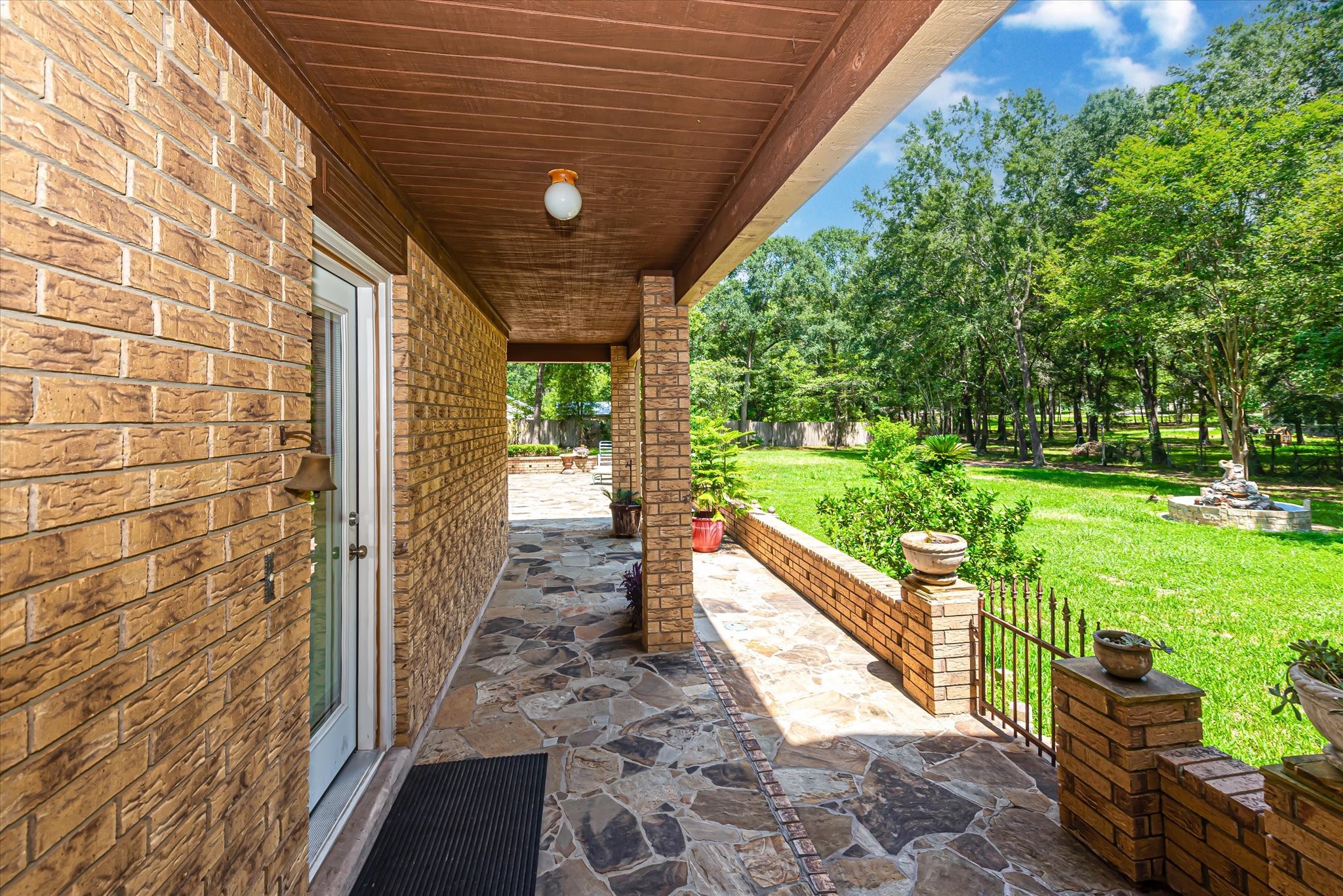 7715 Shadow Lane Conroe, TX 77304 - Photo 38 of 46 a view of a pathway with a backyard