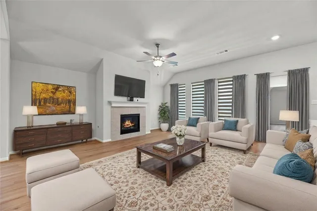 $375,000 | 839 Sarasota Shore Drive, Katy, TX 77493