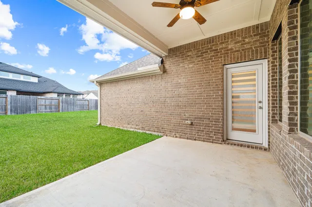 $375,000 | 839 Sarasota Shore Drive, Katy, TX 77493