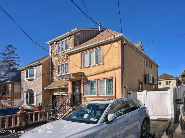 $728,000 | 11 Father Capodanno Boulevard | South Beach