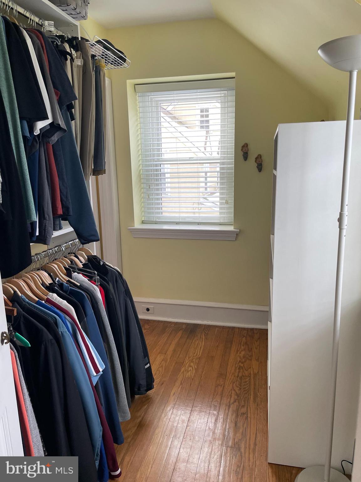 122 East Waverly Road Wyncote, PA 19095 - Photo 21 of 39 Large walk in closet connected to the primary