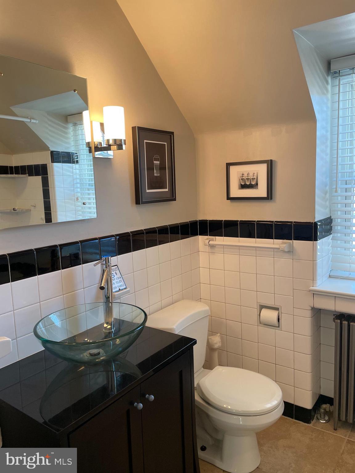 122 East Waverly Road Wyncote, PA 19095 - Photo 25 of 39 2nd floor hall bathroom