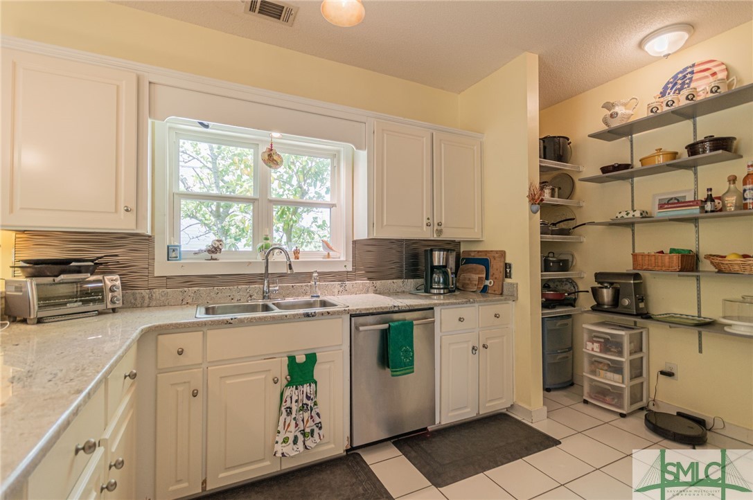 5 Pine Street Tybee Island, GA 31328 - Photo 13 of 35 Open walk-in pantry