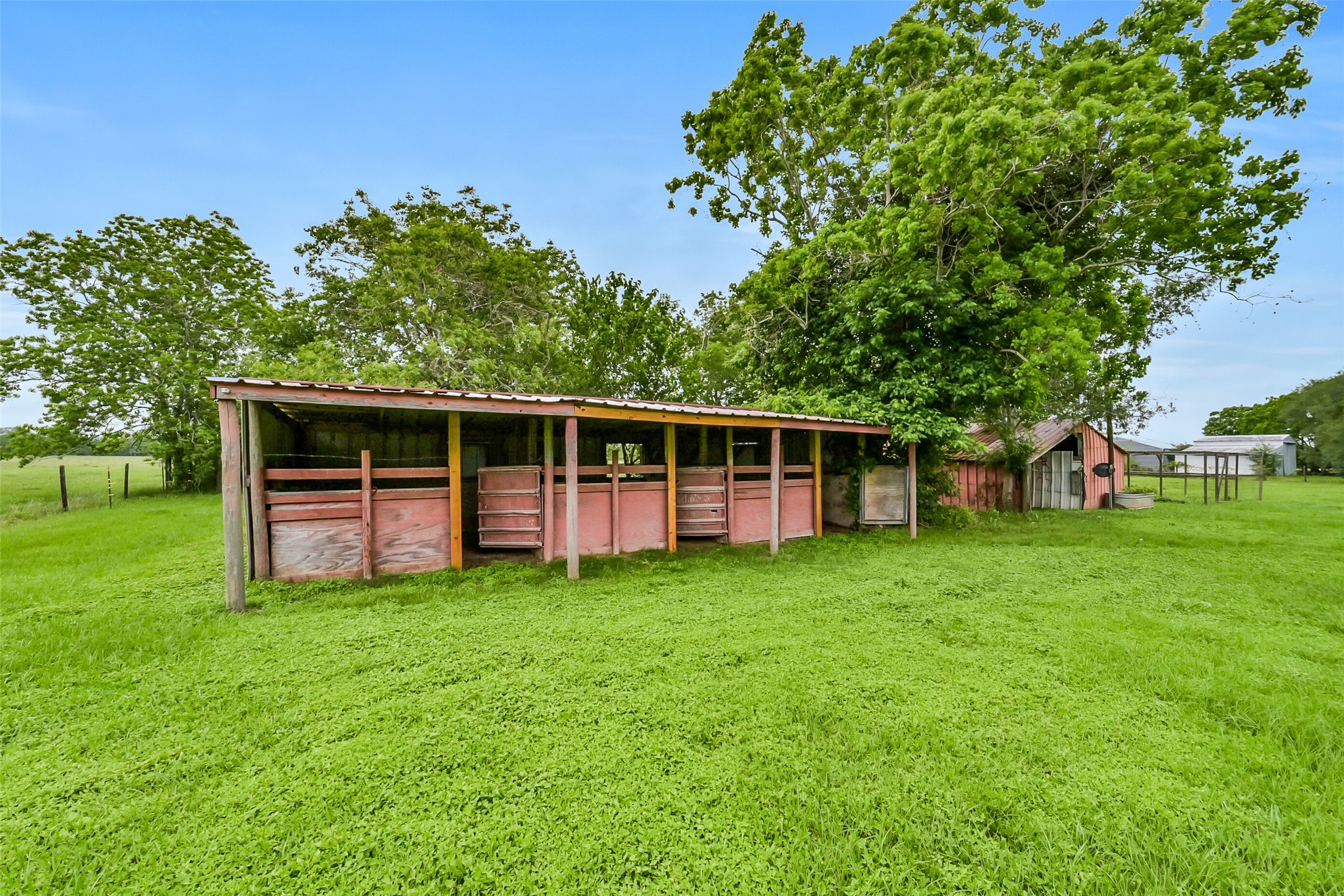 9606 Needville Fairchilds Road Needville, TX 77461 - Photo 34 of 46