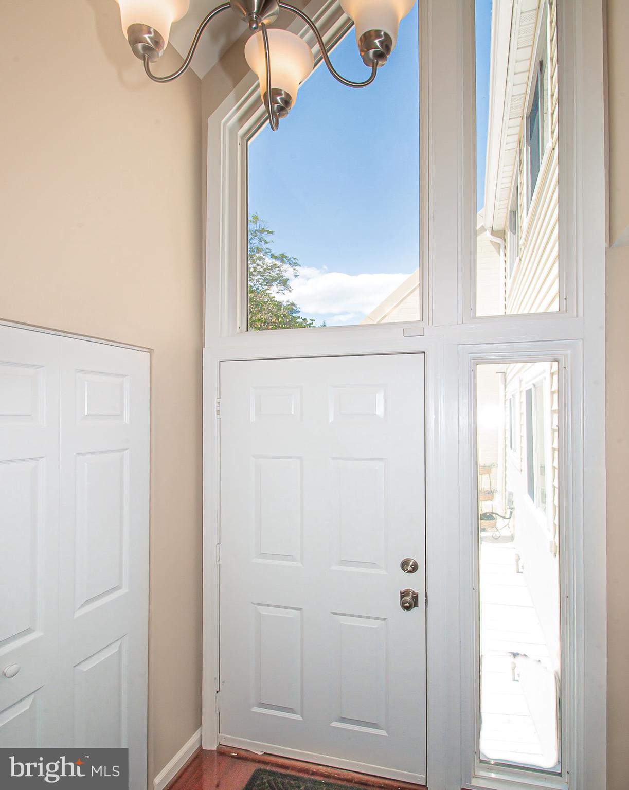 1564 Goldenrain Court Reston, VA 20190 - Photo 16 of 36 Gallery Image 16