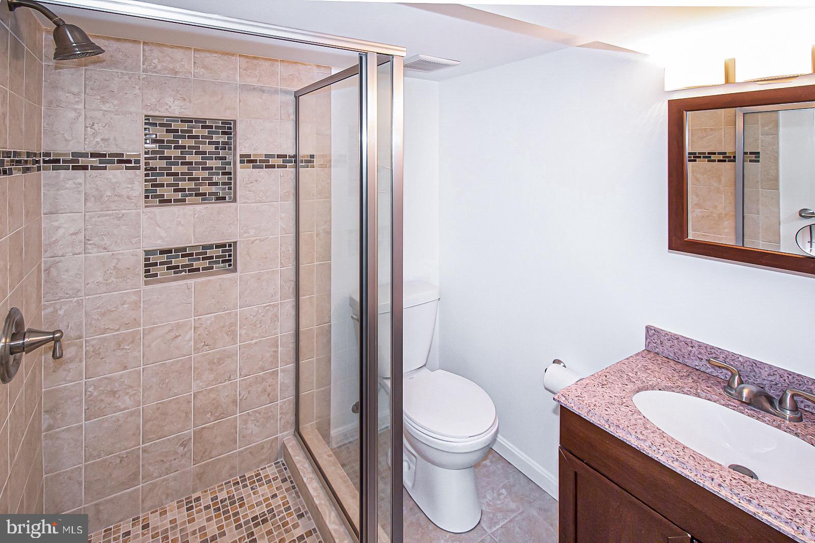 1564 Goldenrain Court Reston, VA 20190 - Photo 20 of 36 Gallery Image 20