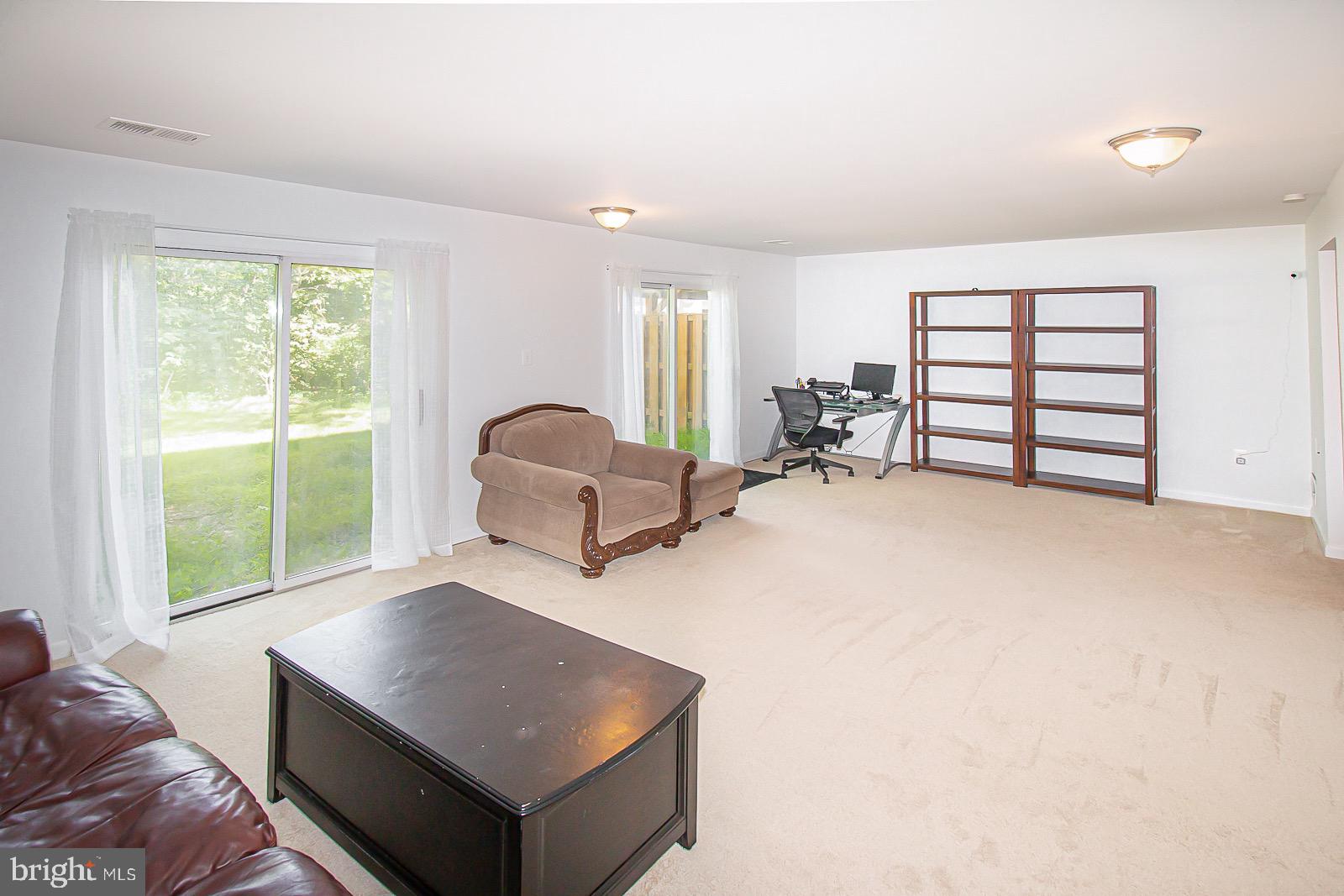 1564 Goldenrain Court Reston, VA 20190 - Photo 29 of 36 Gallery Image 29