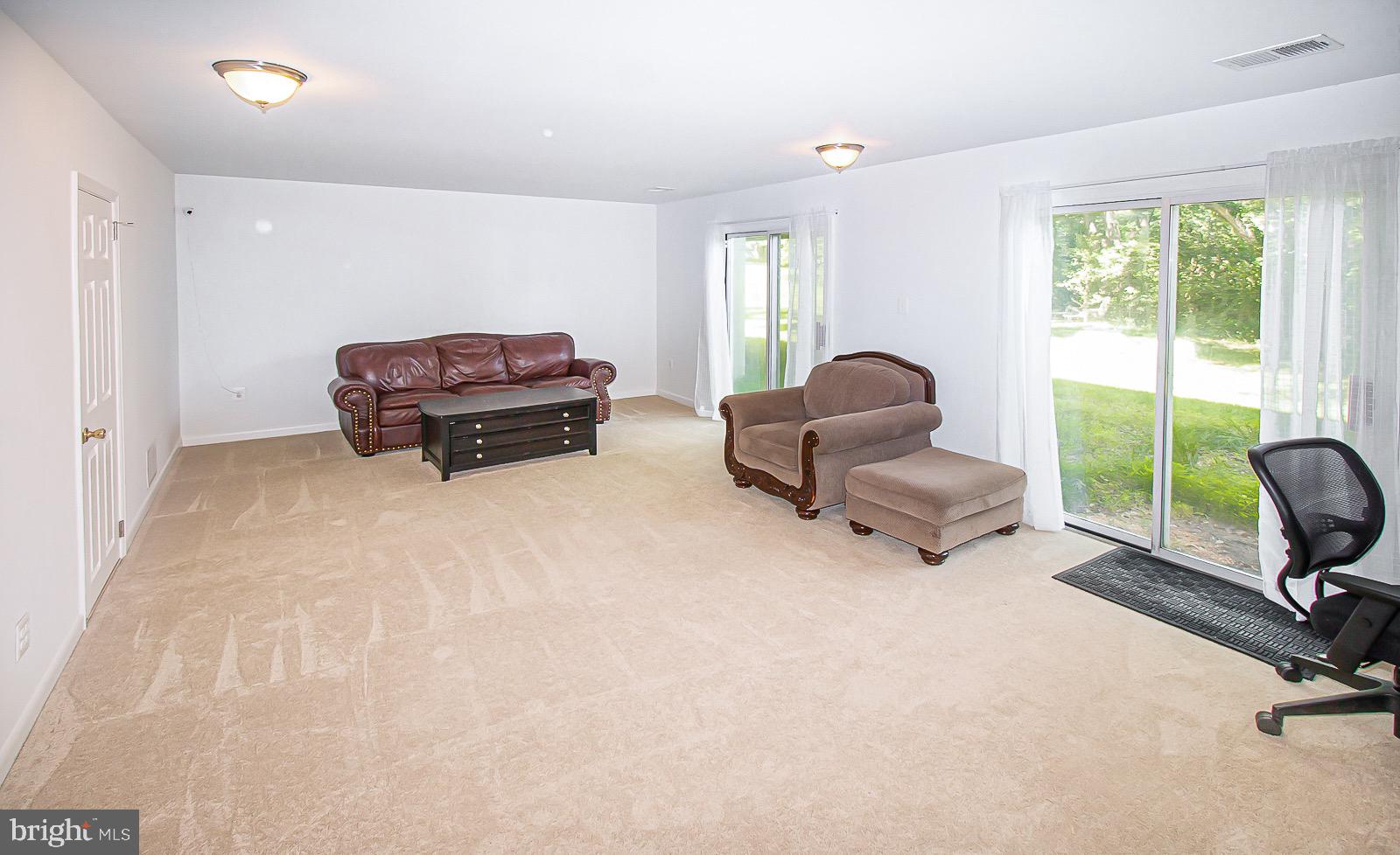 1564 Goldenrain Court Reston, VA 20190 - Photo 30 of 36 Gallery Image 30