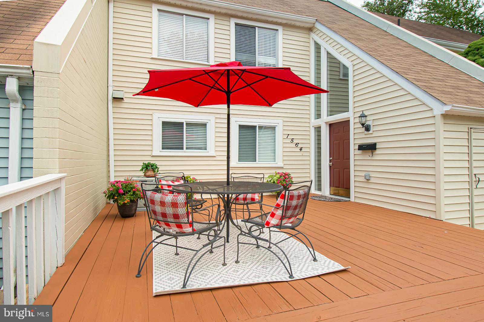 1564 Goldenrain Court Reston, VA 20190 - Photo 36 of 36 Gallery Image 36