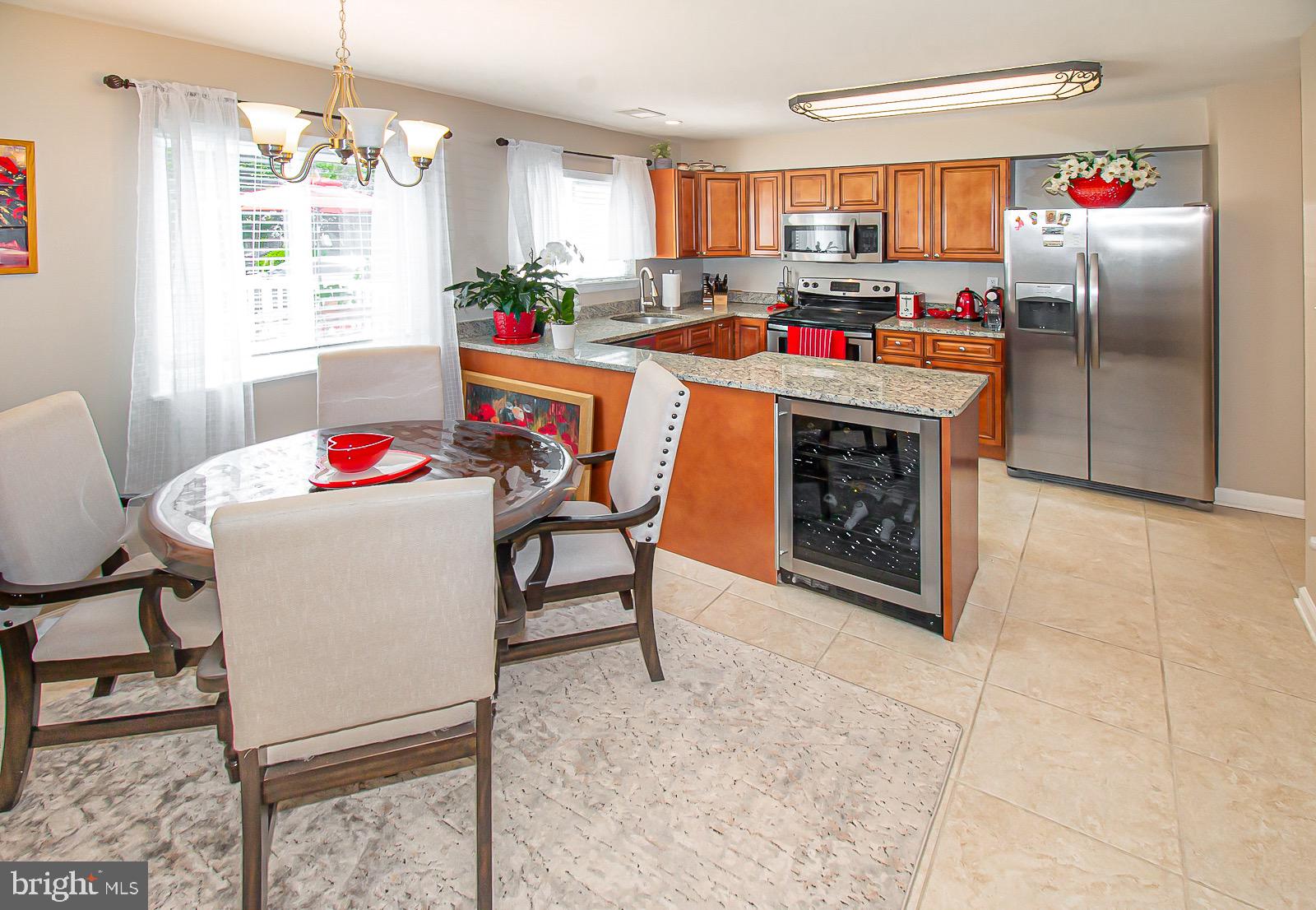 1564 Goldenrain Court Reston, VA 20190 - Photo 5 of 36 Gallery Image 5
