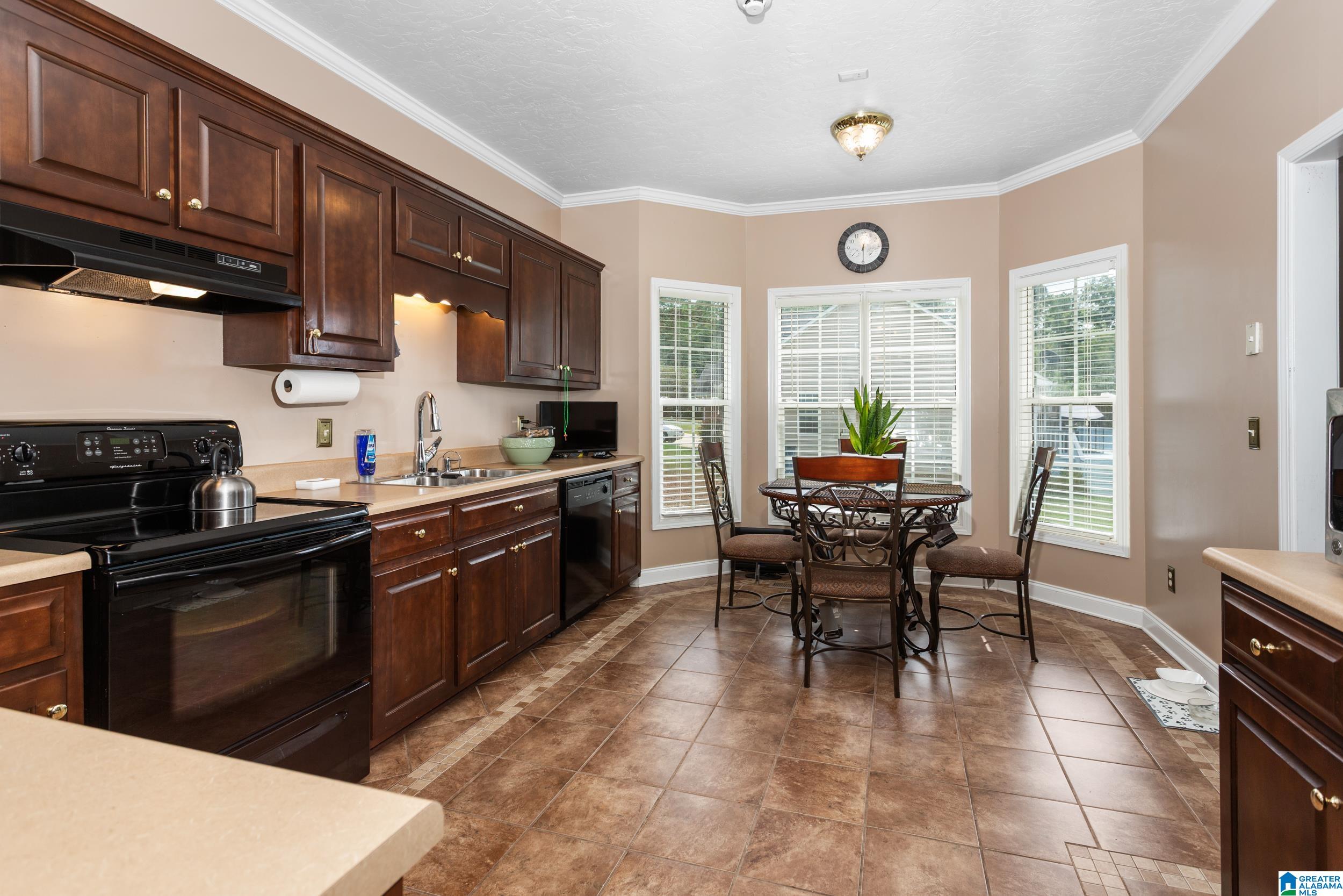 1502 Watson Way Northeast Jacksonville, AL 36265 - Photo 9 of 32