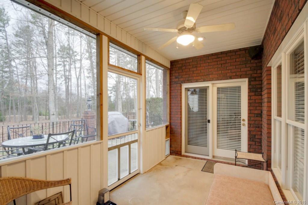 6601 Fox Ridge Circle Davidson, NC 28036 - Photo 8 of 21 Gallery Image 8