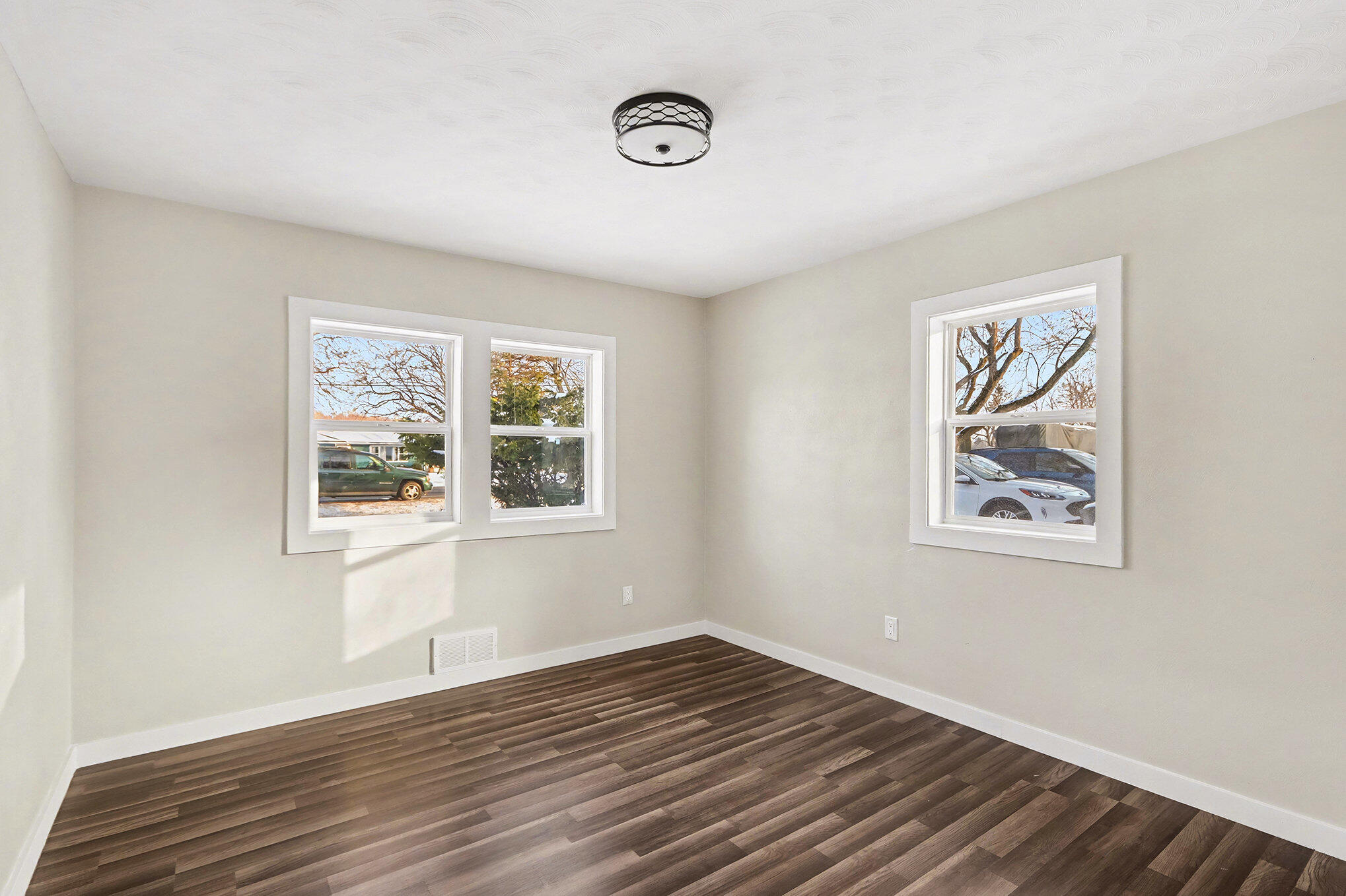 9624 South Sprinkle Road Portage, MI 49002 - Photo 17 of 30 010_file_182