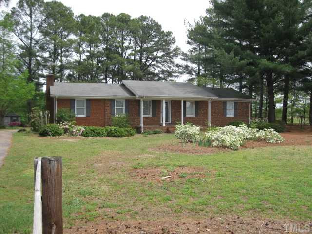 2006 Johnston County Road Benson, NC 27504 - Photo 1 of 25 Photo 1