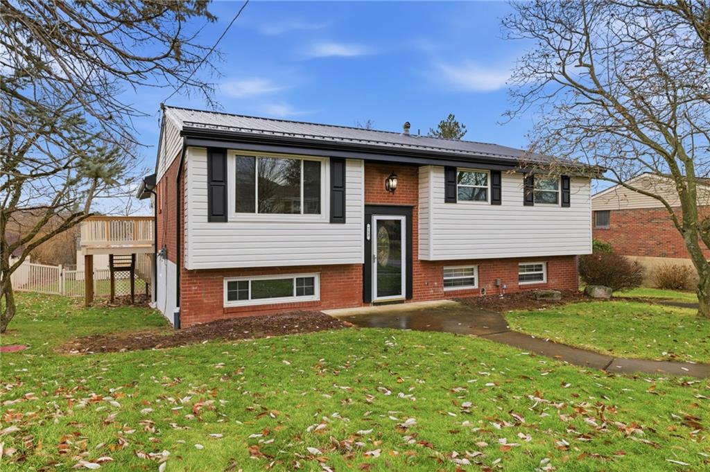 713 Flint Road Allison Park, PA 15101 - Photo 2 of 41