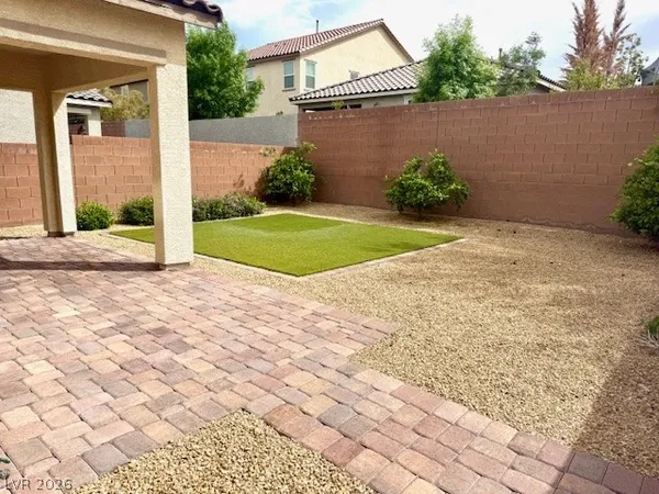 $2,150 | 2929 Tranquil Brook Avenue, Henderson, NV 89044