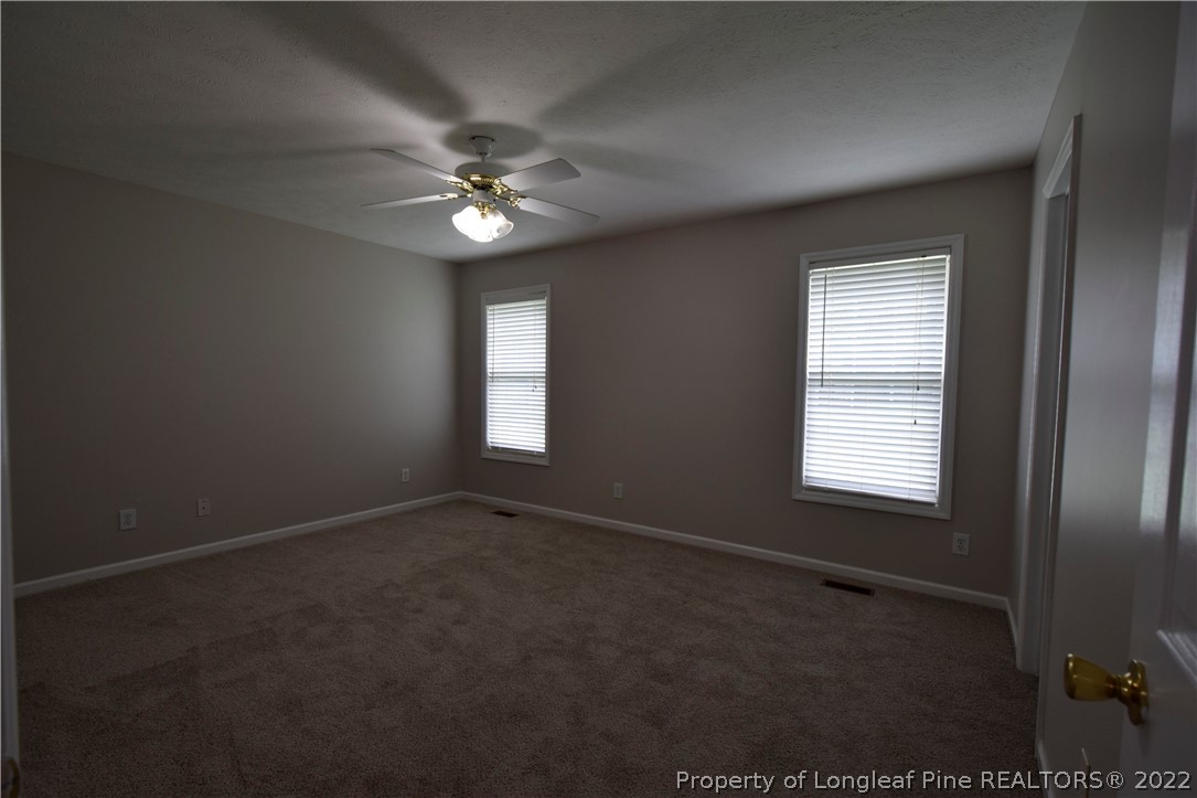 110 Inlet Drive Raeford, NC 28376 - Photo 21 of 40 Gallery Image 21