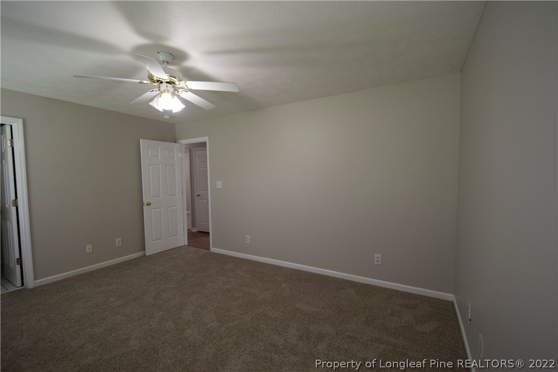 110 Inlet Drive Raeford, NC 28376 - Photo 25 of 40 Gallery Image 25