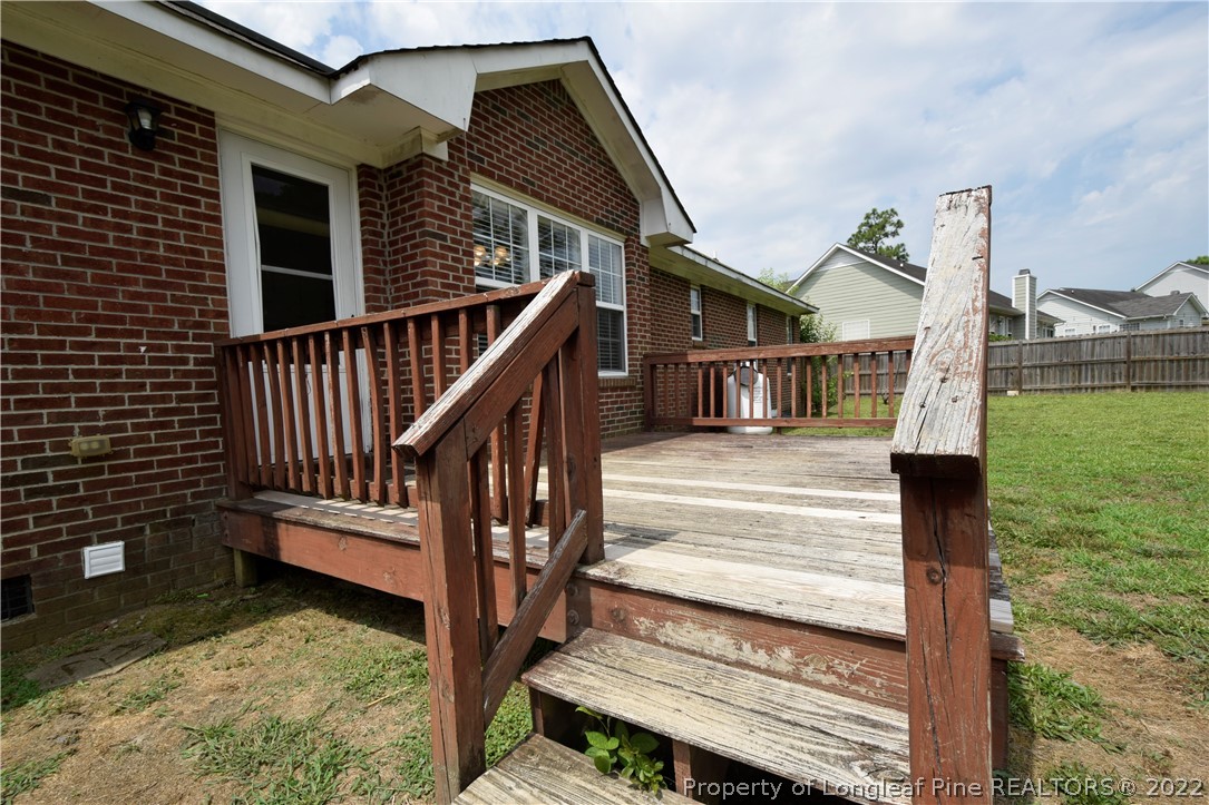 110 Inlet Drive Raeford, NC 28376 - Photo 36 of 40 Gallery Image 36