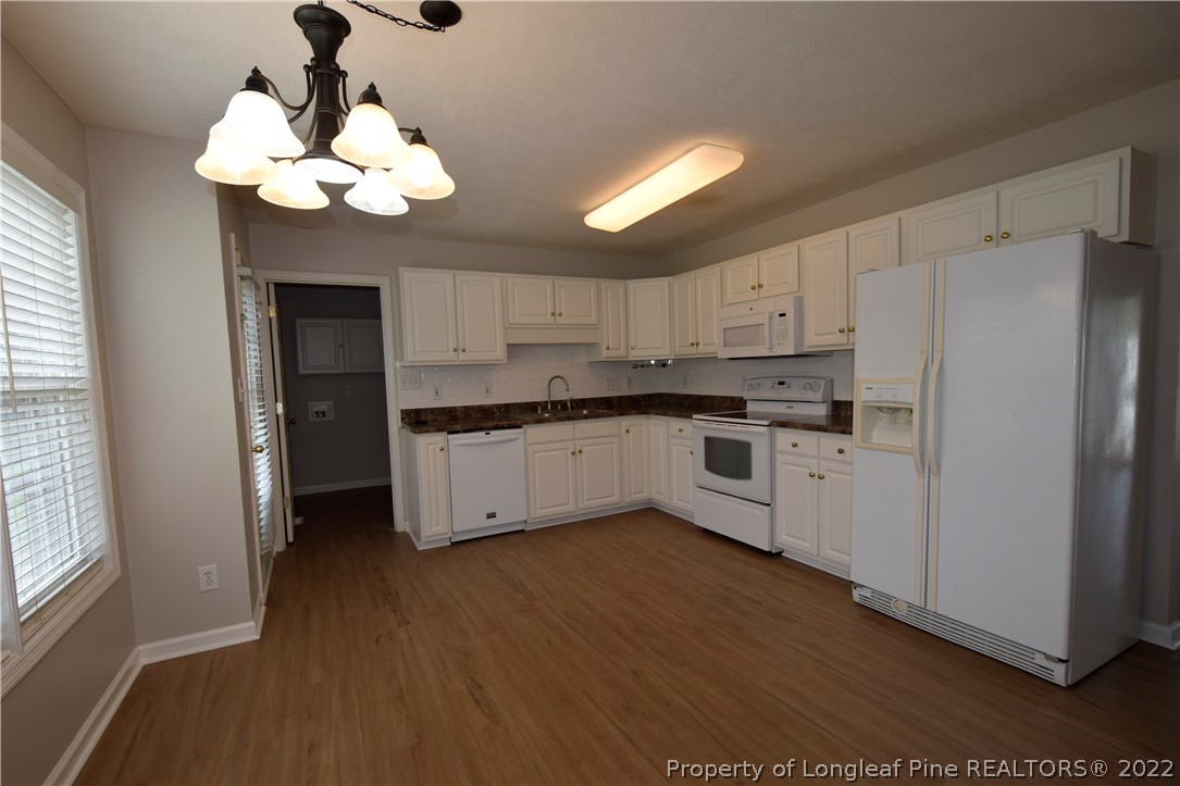110 Inlet Drive Raeford, NC 28376 - Photo 10 of 40 Gallery Image 10