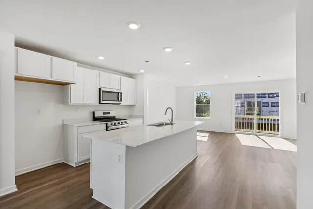 $354,990 | 1441 Oakfield Lane, Pingree Grove, IL 60140